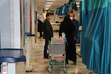 بازدید اعضای هیات بورد پرستاری وزارت بهداشت از دانشکده پرستاری و بیمارستان شهید بهشتی